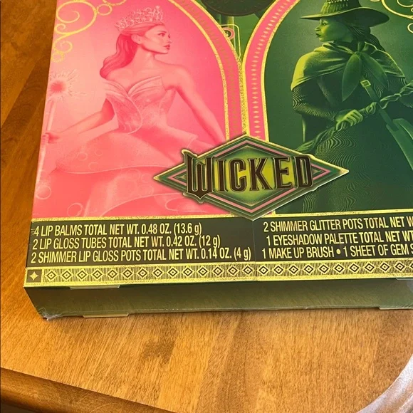 Wicked 12 Days of Beauty Set - Picture 2 of 3